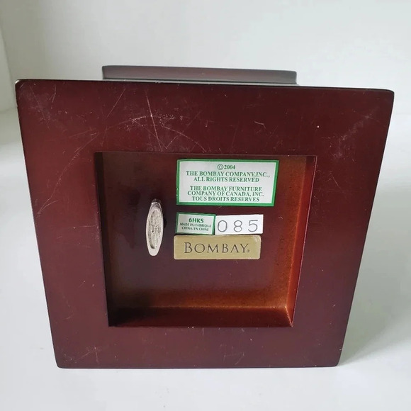 2004 Bombay Small Wooden  Musical Ring Jewelry Box. - Picture 7 of 11